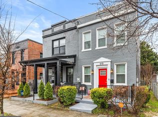 610 Roxboro Pl NW, Washington, DC 20011