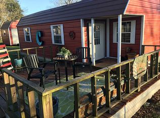 804 E North Main St #90, Flatonia, TX 78941