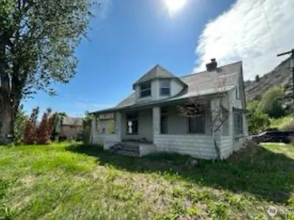 193 Golden Road, Oroville, WA 98844