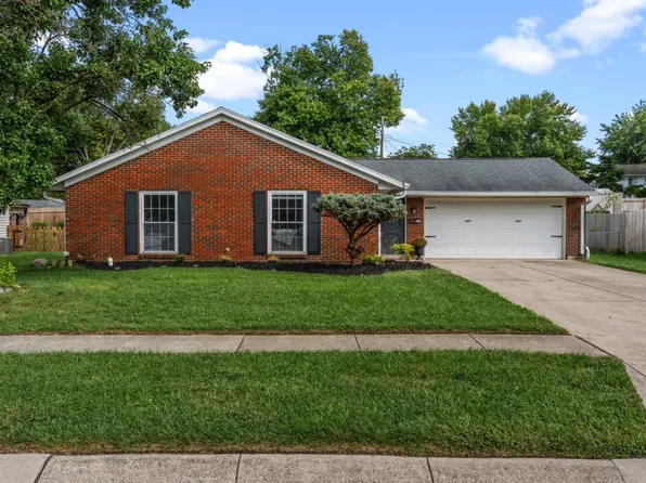 20 Walnut Pl, Springboro, OH 45066