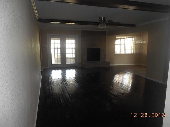 2nd image of 1805 Egyptian Dr