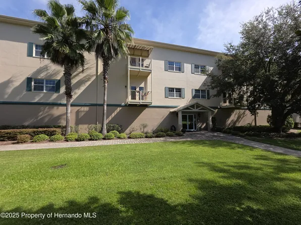 8152 Southern Pines Dr, Brooksville, FL 34601