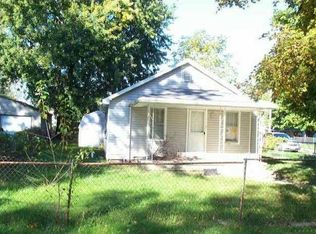 2701 Dewey St, Anderson, IN 46016