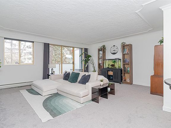 5th image of 1025 Inverness Rd #313