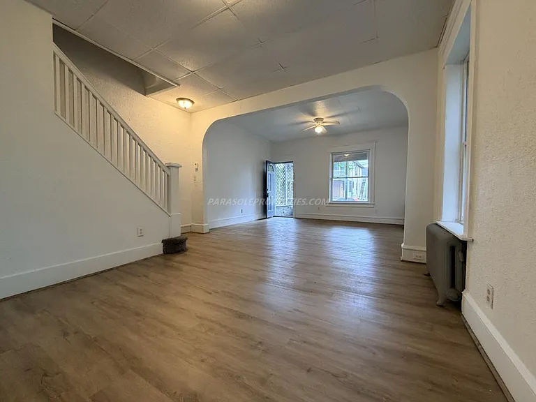 1414 Linden St — Photo 6