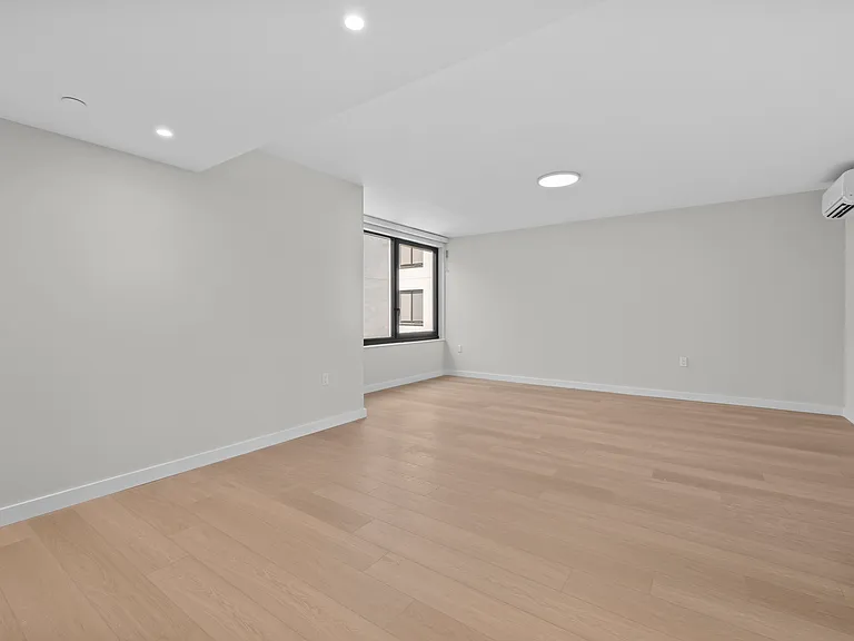 2905 W 17th St #6H — Photo 3