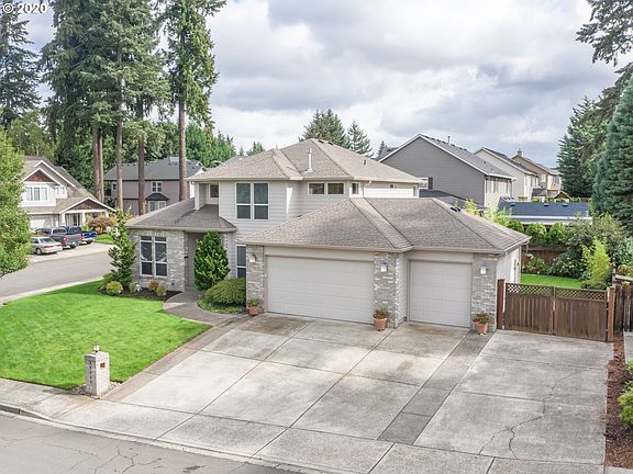 2nd image of 10009 NE 36th Ct