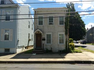 141 Henry St, Hamilton, NJ 08611