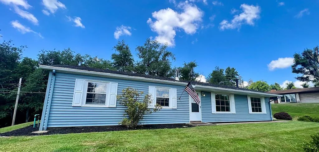 22 Lee Dr. photo 1