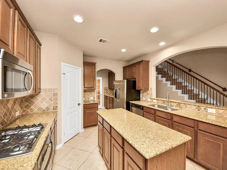 9619 W Amber Bluff Ln — Photo 7