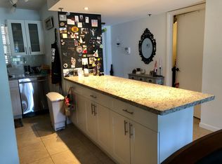 3001 W Rolling Hills Cir APT 101, Davie, FL 33328