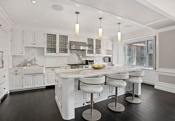 5th image of 340 E 64th St #89C