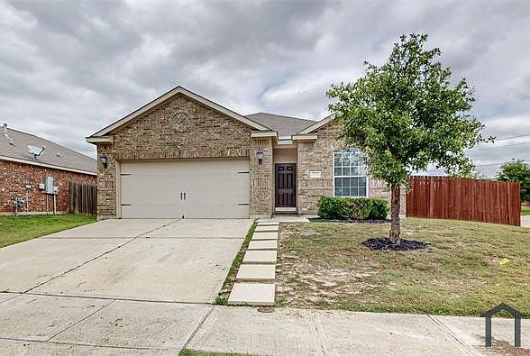 1st image of 1128 Flatwater Trl