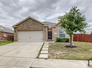 1128 Flatwater Trl, Crowley, TX 76036