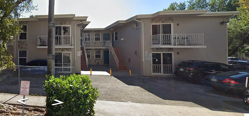 2 bed, 750 sqft, $2,000 — Photo 1