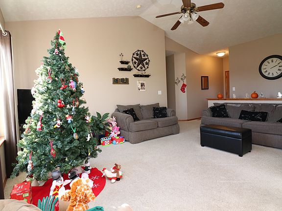 5th image of 20121 S Stable Dr