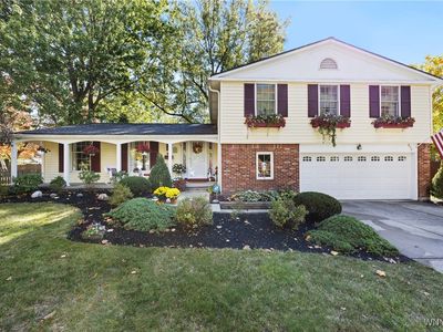 373 Hunters Ln, Williamsville, NY, 14221