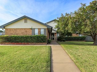 2000 Lazy Brook Trl, Edmond, OK 73013