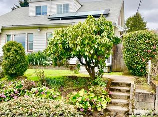 621 N Sumner St, Portland, OR 97217