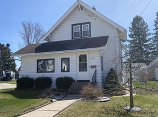 2201 13th St, Two Rivers, WI 54241