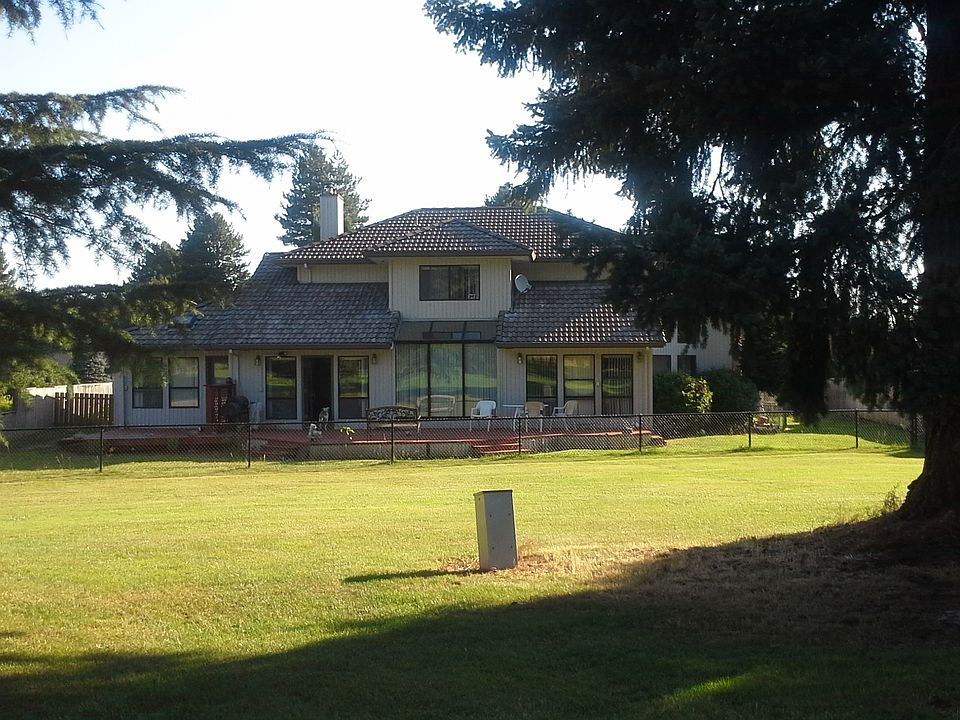 1st image of 7422 NE Par Ln