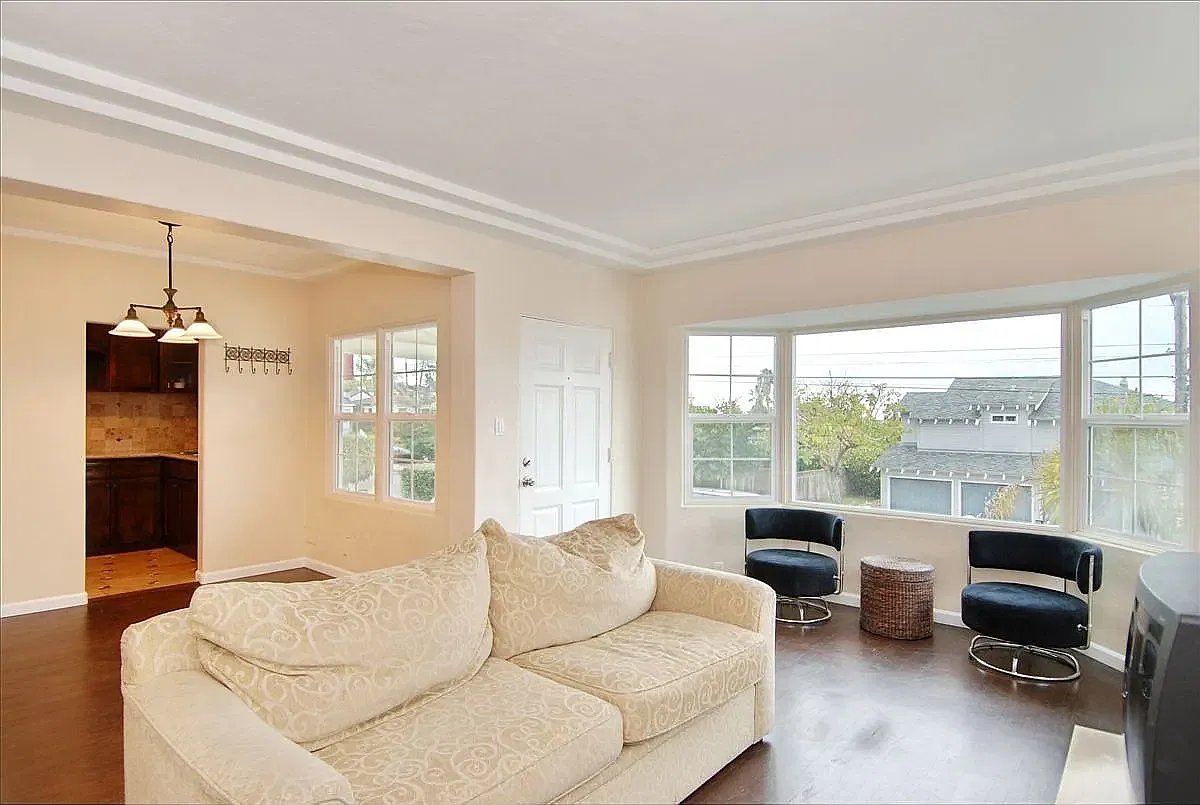 1 bed, 725 sqft, $3,175 — Photo 2
