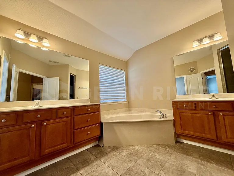 1462 Scenic Oaks Dr — Photo 18