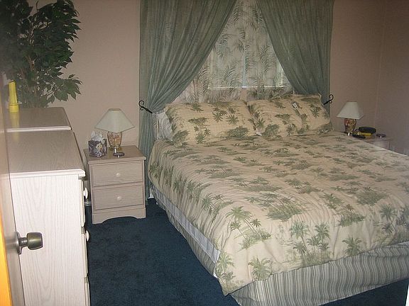 5th image of 13639 Britton Dr