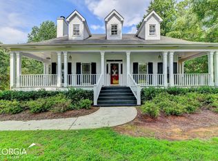5925 Shadburn Ferry Rd, Buford, GA 30518