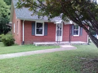 1708 Pittman St, Mount Airy, NC 27030