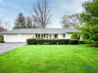 1000 Eastview Dr, Findlay, OH 45840