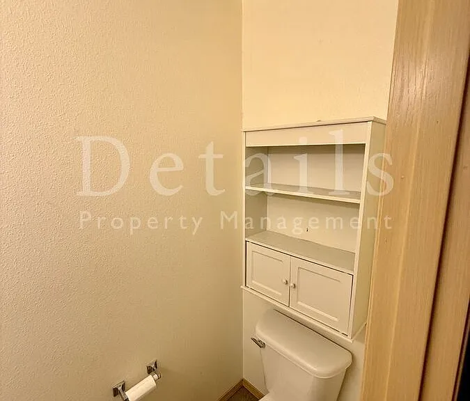 5212 W Francis St — Photo 13