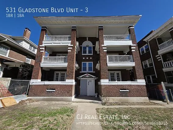 531 Gladstone Blvd #3