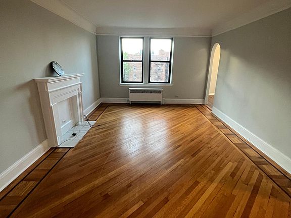 2nd image of 1 Broad Pkwy APT 7