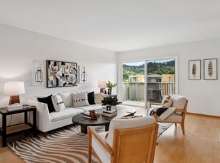 175 Upper Via Casitas Way #17, Kentfield, CA