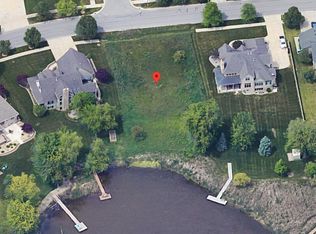 11825 Heron Lake Rd, Saint John, IN 46373