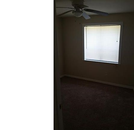 4th image of 916 Creighton Dr