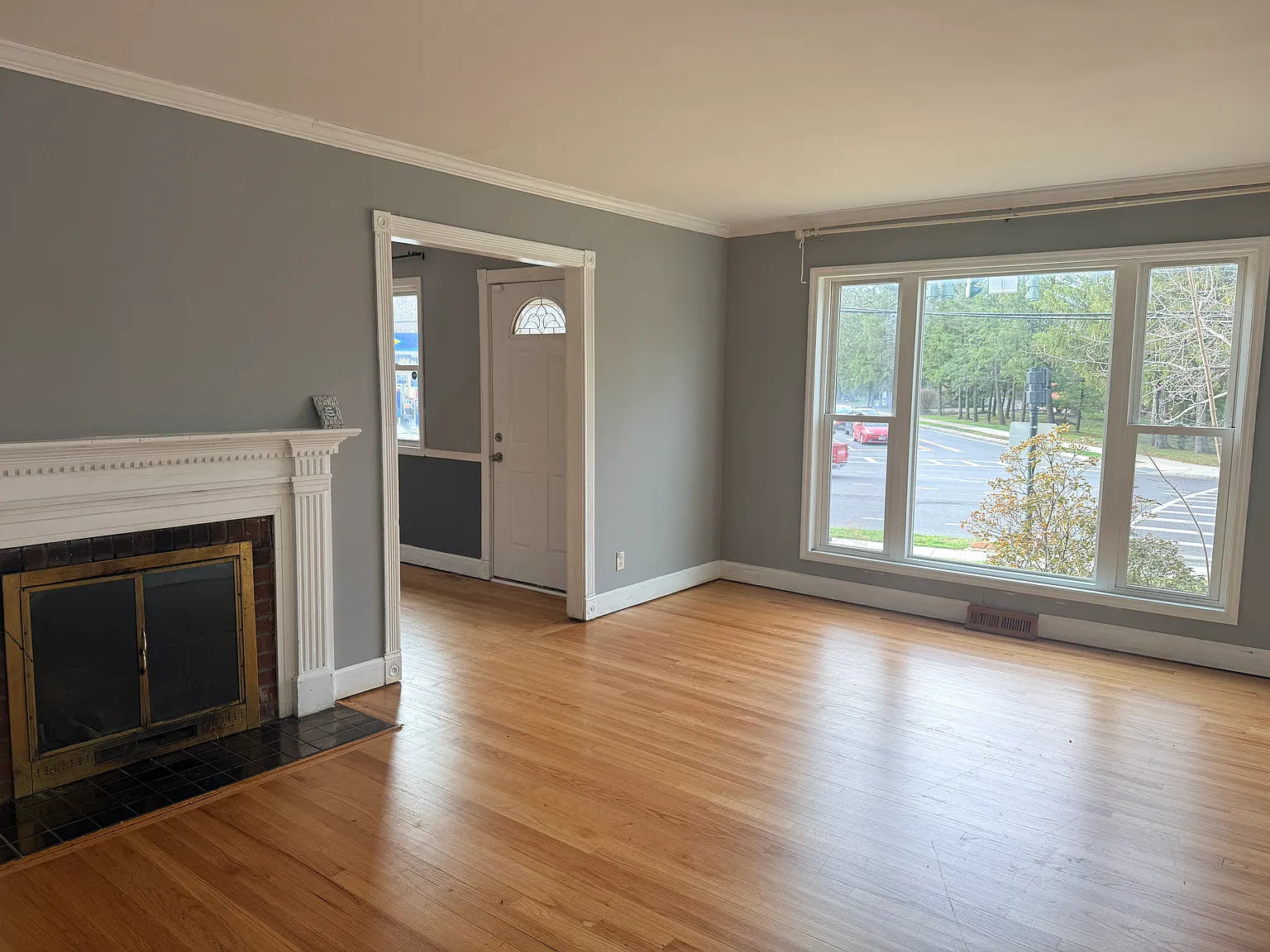 5 bed, 1138 sqft, $3,000 — Photo 4
