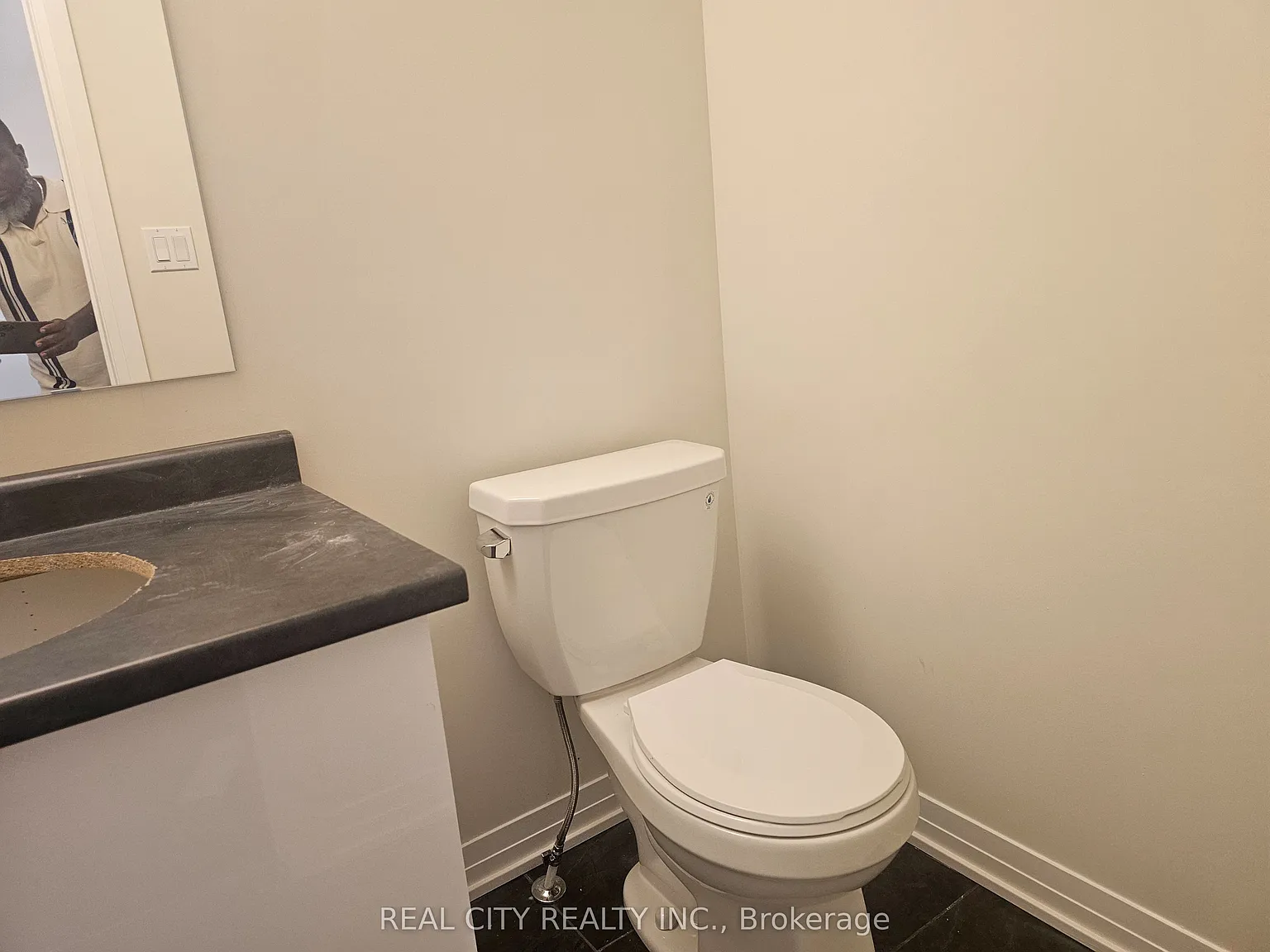 5 bed, $3,080 — Photo 3