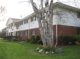 114 Stimpson St #B, Watertown, WI 53094