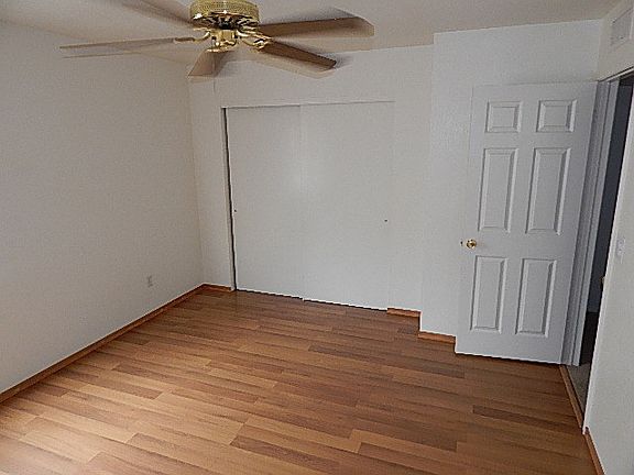 3rd image of 18239 N 40th St Unit 147