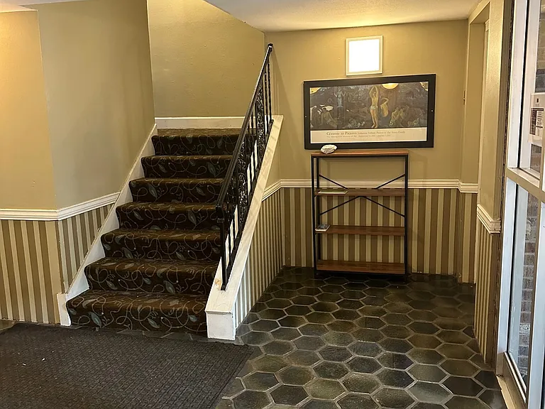 Ariel Place — Photo 6