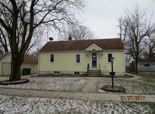 714 Willow St, Maple Park, IL 60151