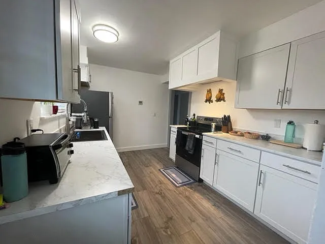 92 W 17th Ave — Photo 10