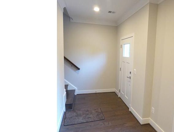 4th image of 1522 16th Ct N