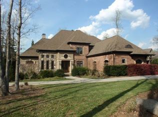 117 Stonehurst Ln, Waxhaw, NC 28173