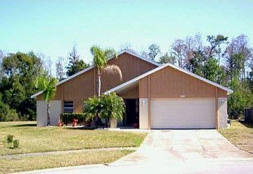 2nd image of 355 Hawaii Woods Ct