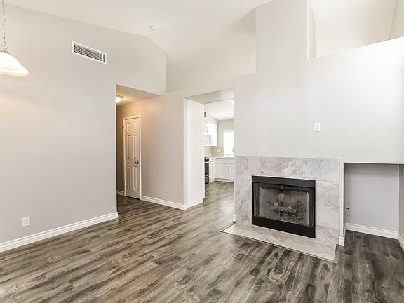4th image of 5917 Hornbrook Ct