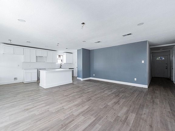 4th image of 23115 Lestergate Dr