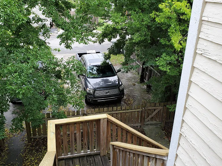 2217 Whitaker St — Photo 32